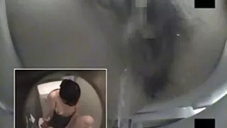 Туалет домашние порно папа дочь скрытая камера мастурбация