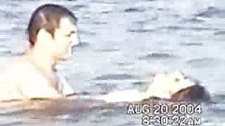 Порно фото сын трахает маму Секс на пляже