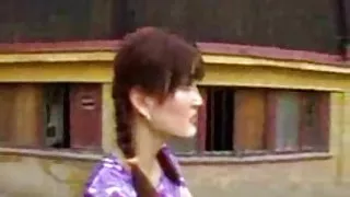 Порно онлайн мама и сестра Молодой подросток в общественных