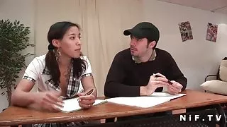 Кунилингус порно домашние Французский арабский подросток трахается со всеми одноклассниками
